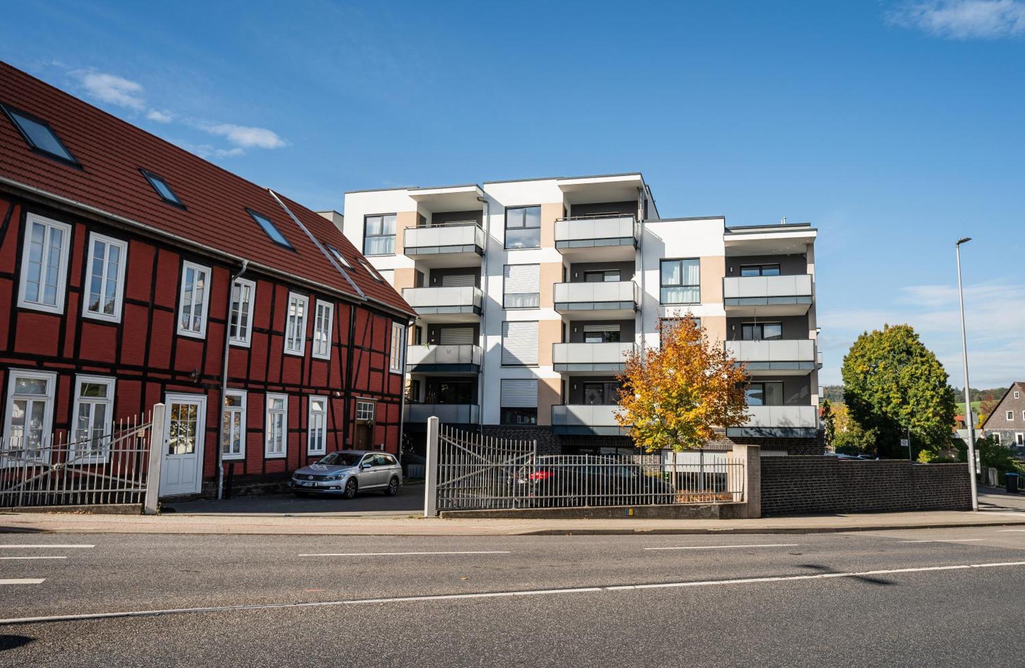 Reitz - Apartment I Zentrale Lage I Stellplatz I 55Qm I 2 Zimmer I Kueche I Bad I Terrasse Bad Hersfeld Eksteriør bilde