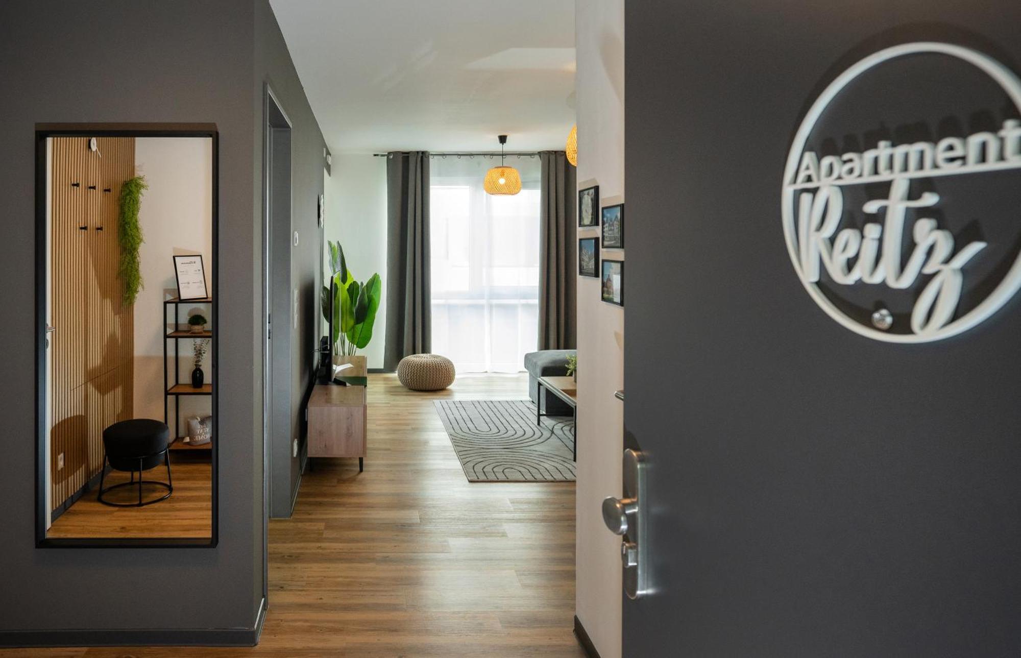 Reitz - Apartment I Zentrale Lage I Stellplatz I 55Qm I 2 Zimmer I Kueche I Bad I Terrasse Bad Hersfeld Eksteriør bilde