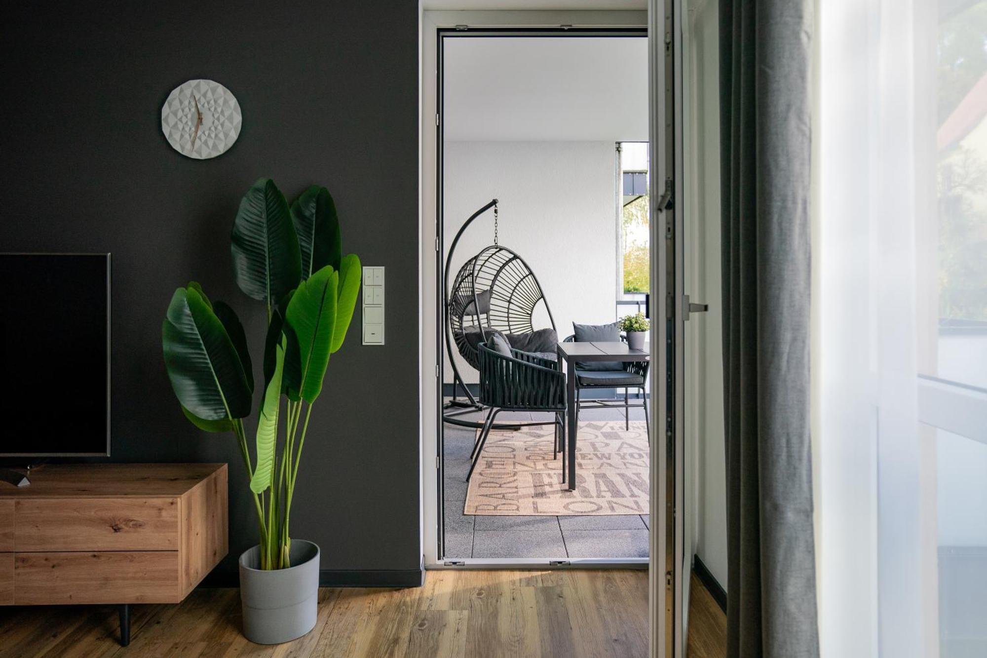 Reitz - Apartment I Zentrale Lage I Stellplatz I 55Qm I 2 Zimmer I Kueche I Bad I Terrasse Bad Hersfeld Eksteriør bilde
